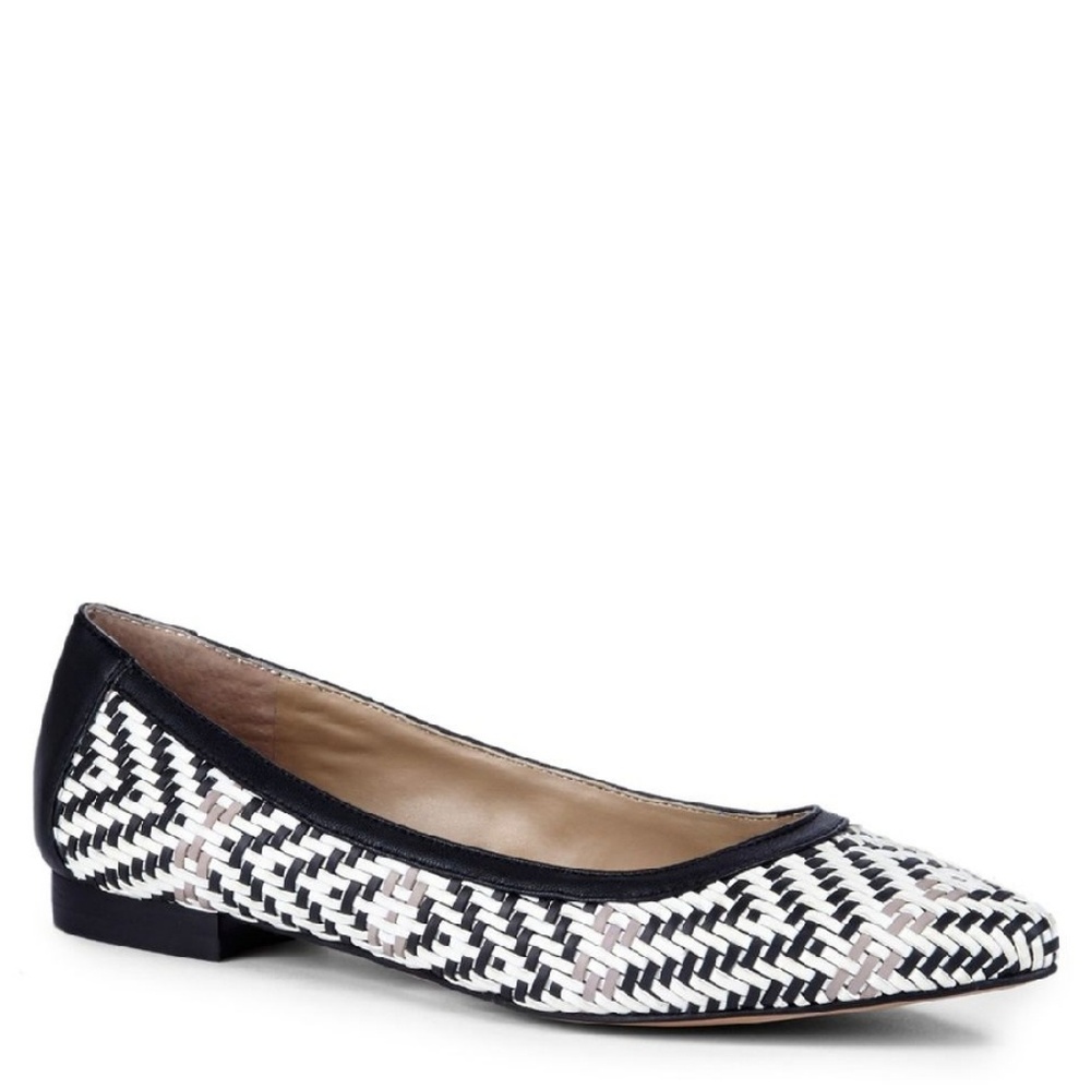 **LAST CALL** SOLE SOCIETY Woven Flats 6.5